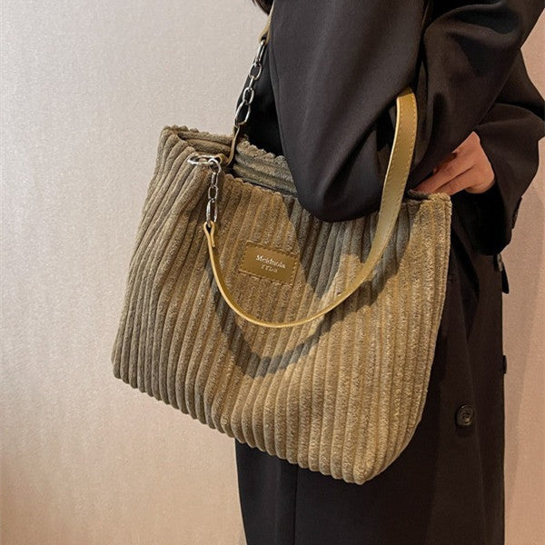 Sac à Bandoulière pour l'Automne et l'Hiver | Élégance